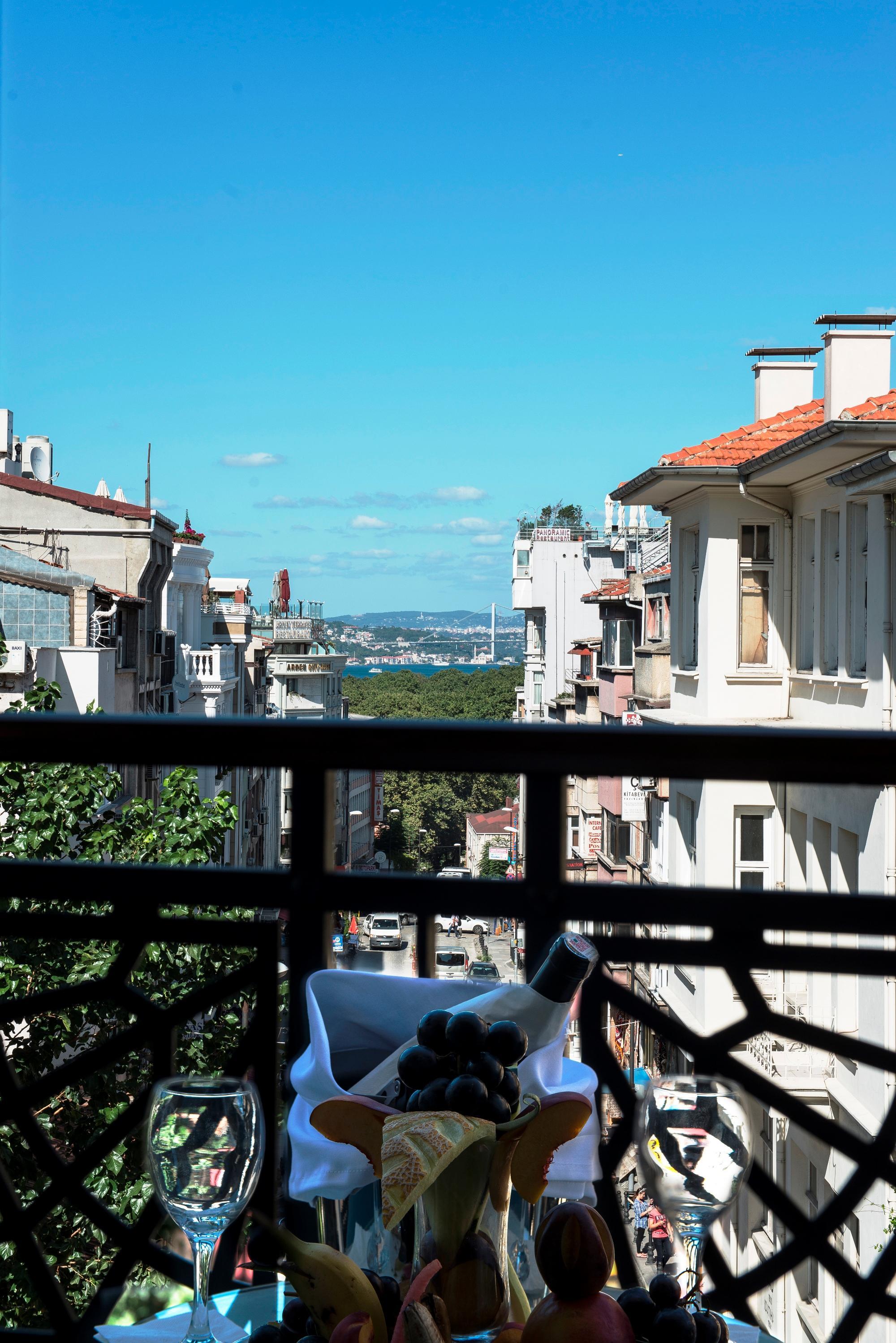 Antusa Palace Hotel & Spa Istanbul Exterior photo